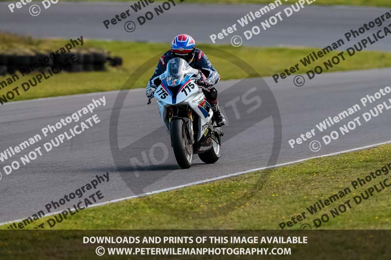 PJM Photography;anglesey no limits trackday;anglesey photographs;anglesey trackday photographs;enduro digital images;event digital images;eventdigitalimages;no limits trackdays;peter wileman photography;racing digital images;trac mon;trackday digital images;trackday photos;ty croes